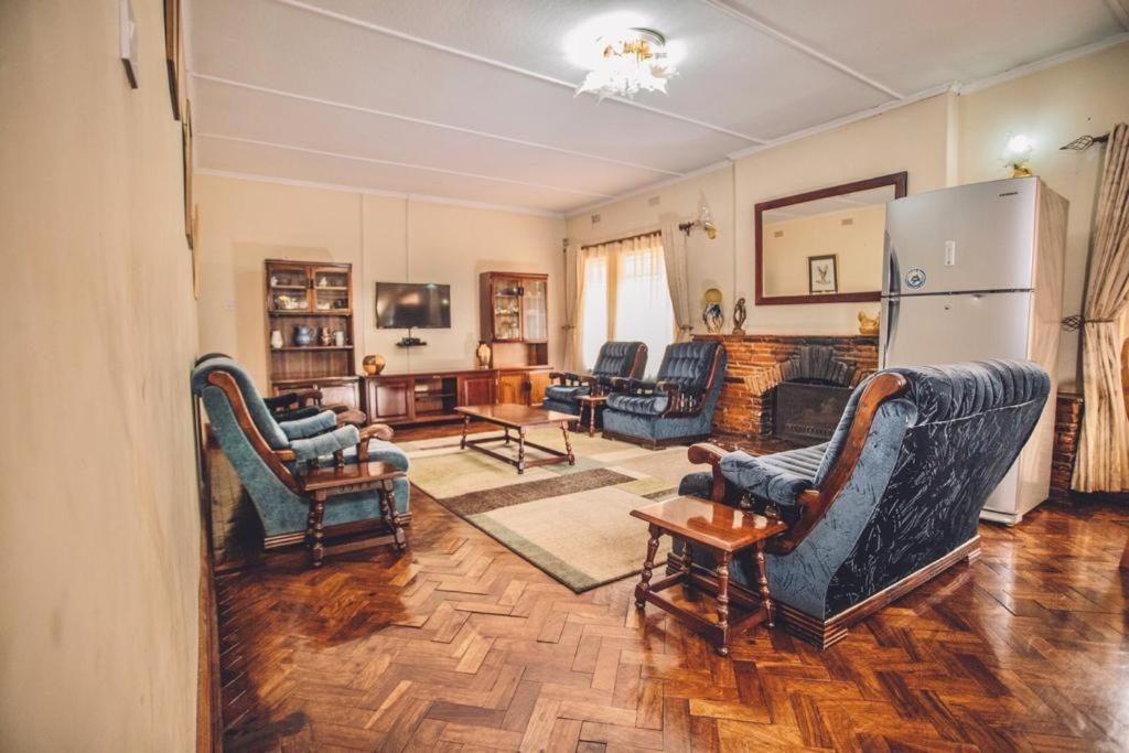 הארארה Palm Villa מראה חיצוני תמונה