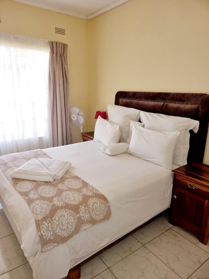 הארארה Palm Villa מראה חיצוני תמונה